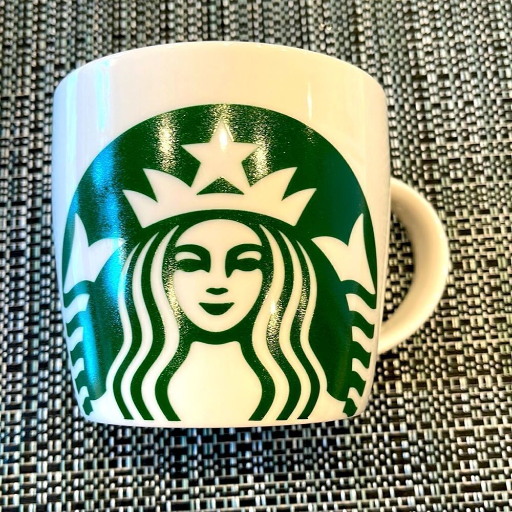 Starbucks 2016 coffee mug excellent shape  14 ounce.